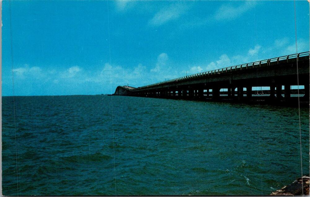 New Galveston Causeway Connecting Galveston to Mainland Vintage Postcard SP17-25